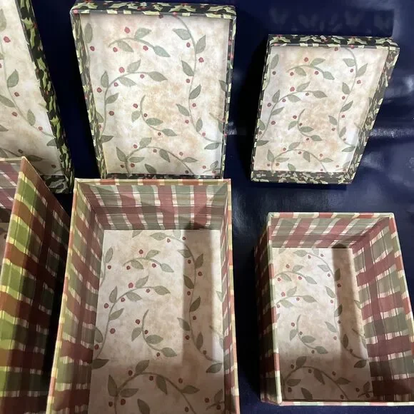 Set Of 3 Christmas Santa Nesting Gift Boxes Cardboard - Picture 5 of 16
